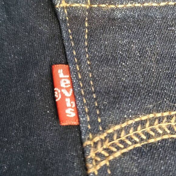 Levi’s Women’s Curvy Boot Cut Jeans Size 33 Dark Wash Stretch Denim - Picture 4 of 10